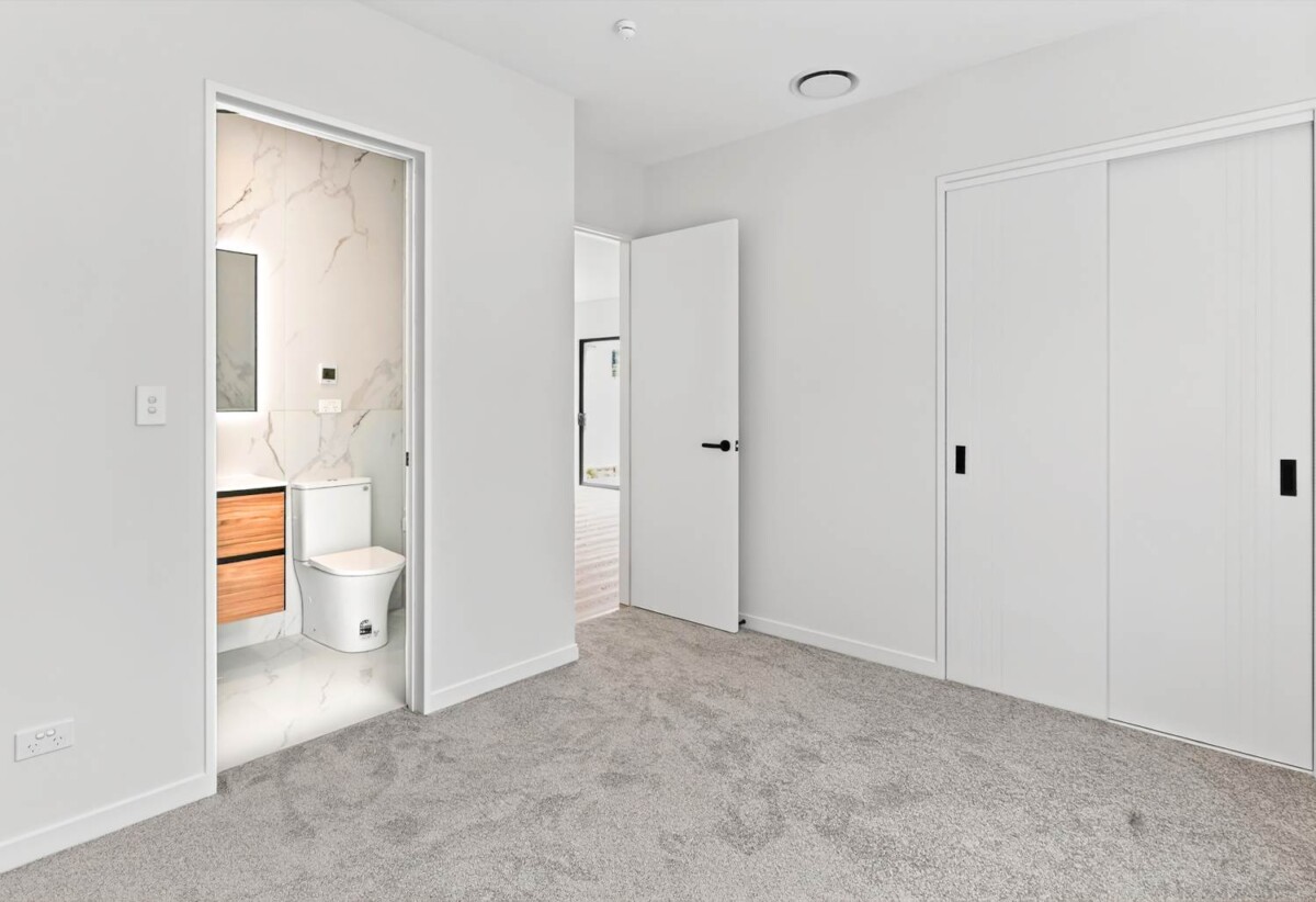 Move-in ready, 2 Kitchens & 2 Ensuites, 163m2 Brandnew 4 beds 3 baths house with double garage on 327m2 section, close to Papakura town centre, schools, 34 Furlough Road, Papakura, Auckland