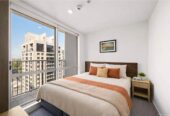 Oversea Vendor, Auckland Girls’ Grammar School zone, Renovated Freehold 2 beds 2 baths apartment, 50sqm internal floor area plus a large balcony, Full furniture package is included, move-in ready, 1901/74 Albert Street, City Centre, Auckland