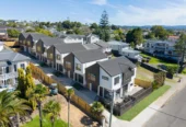 Stamford’s 10-Year Building Warranty Insurance, Standalone freehold New 4 beds 2 baths home with garage, close to schools, shops, Maungakiekie Golf Course & Margaret Griffen Park, zoned for Lynfield College, Marshall Laing Primary, Blockhouse Bay Intermediate, Lot 6/59 Dundale Avenue, Blockhouse Bay, Auckland
