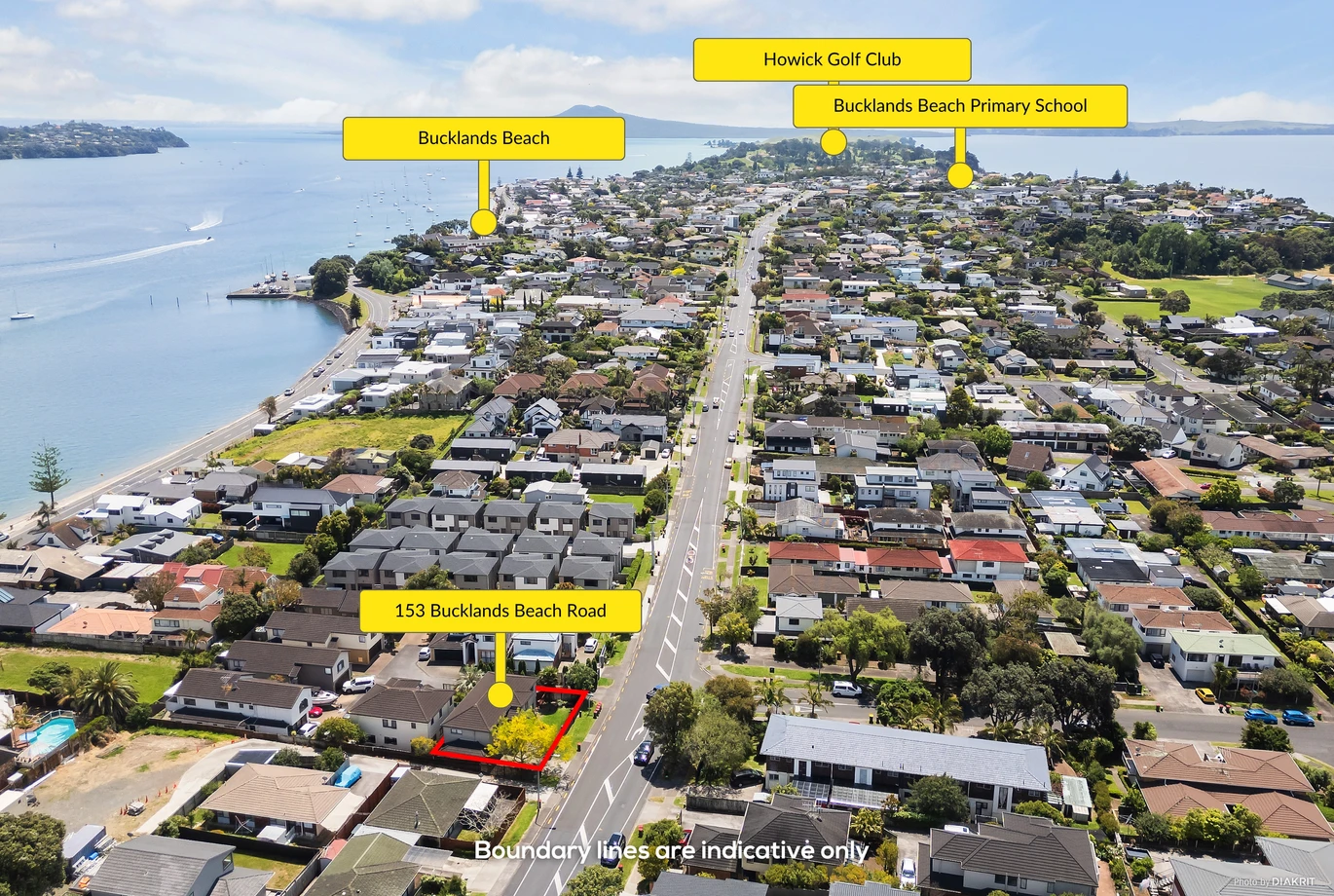 Macleans College zone, 4 beds 2.5 baths house with double garage on 325m2 section, Zoned for Macleans College, Bucklands Beach Intermediate, and Bucklands Beach Primary School, 153 Bucklands Beach Road, Bucklands Beach, Auckland