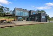 398m2 Luxury Architectural 4 beds 3 baths house on 3.8 ha land, Large 7.0m internal-access garage (ideal for oversized vehicles), Positioned in the sought-after Swanson foothills, Approx. 21km to Auckland CBD, Close to Swanson Village, train station, and local amenities, .49 Candia Road, Swanson, Auckland