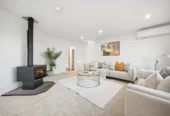 240m2 renovated 5 beds 3 baths house with double garage on 429m2 section, close to schools, supermarkets, shops, golf club, pool and recreation centre, motorway access, 11 Katavich Place, Mount Roskill, Auckland