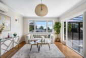 116m2 3 beds 1 bath house on 410m2 section, close to schools, Manukau shopping centre, Auckland Botanic Gardens, motorway access, 35 Tampin Road, Hillpark, Auckland