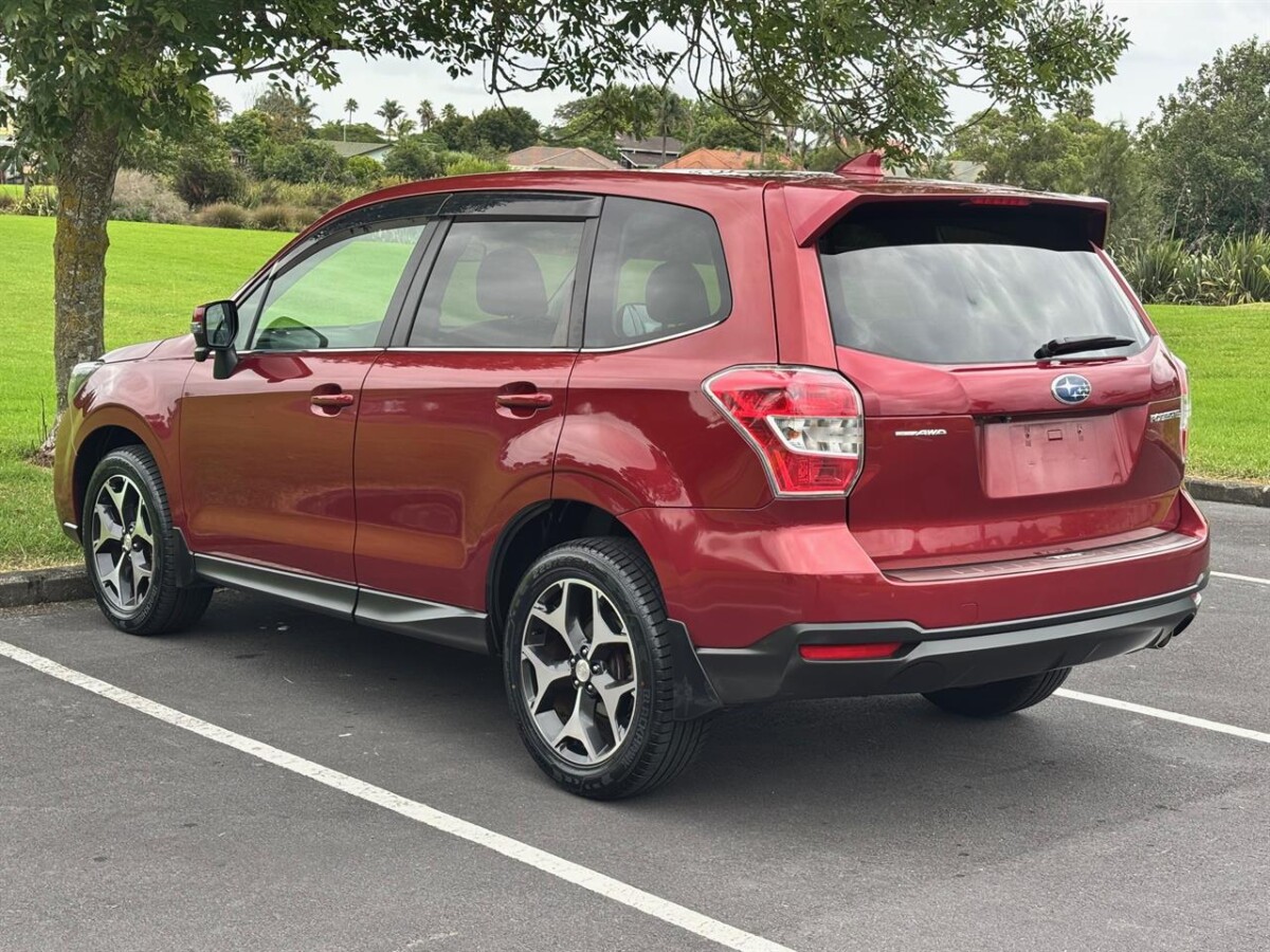 2015 Subaru Forester 2.0 S Limited, Automatic, Burgundy, 5 seats, 5 Door, RV-SUV, 2000cc, Petrol, 100,893km