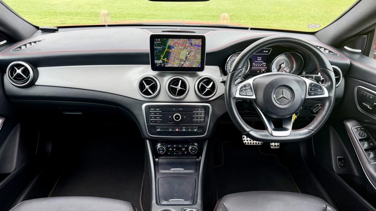 2015 Mercedes-Benz CLA250 Leather Exclusive AMG Package, Automatic, 5 Seats (Leather), 4 Door, Sedan, 2000cc, Petrol, 42,696km