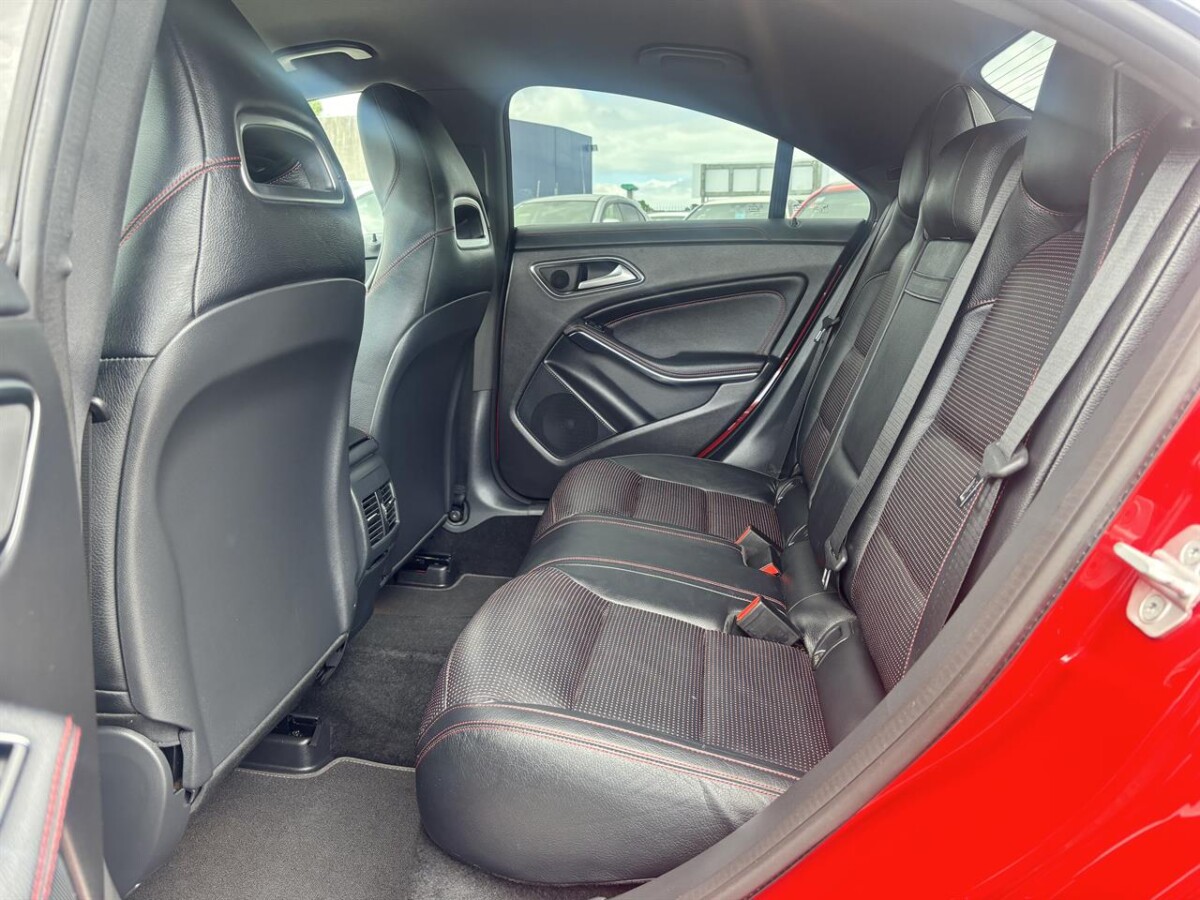 2015 Mercedes-Benz CLA250 Leather Exclusive AMG Package, Automatic, 5 Seats (Leather), 4 Door, Sedan, 2000cc, Petrol, 42,696km