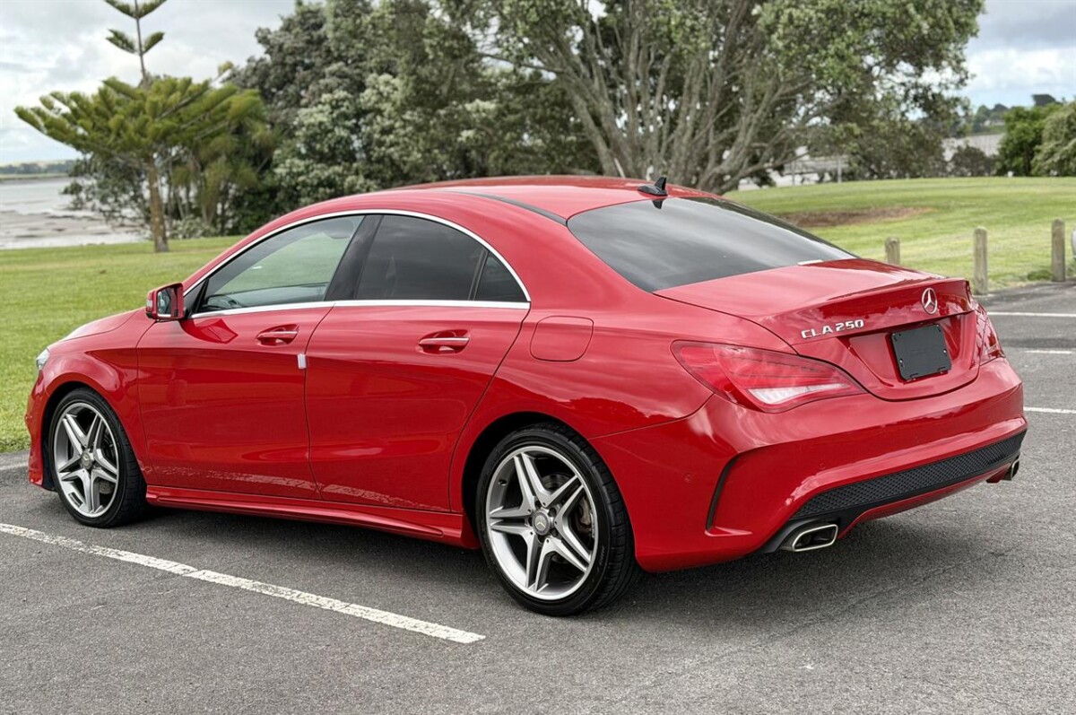 2015 Mercedes-Benz CLA250 Leather Exclusive AMG Package, Automatic, 5 Seats (Leather), 4 Door, Sedan, 2000cc, Petrol, 42,696km