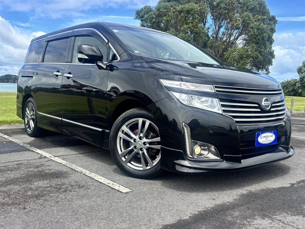 2013 Nissan Elgrand 2.5 Highway Star, Black, Automatic, 7 seats, 5 Door, Van, 2500cc, Petrol, 140,883km