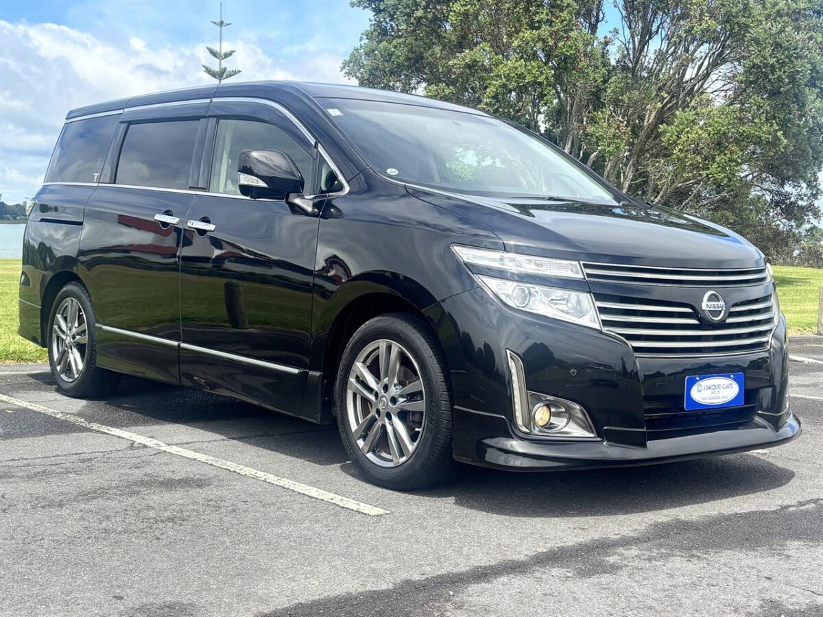 2013 Nissan Elgrand 2.5 Highway Star, Black, Automatic, 7 seats, 5 Door, Van, 2500cc, Petrol, 140,883km