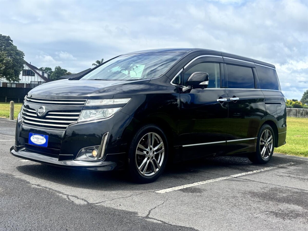 2013 Nissan Elgrand 2.5 Highway Star, Black, Automatic, 7 seats, 5 Door, Van, 2500cc, Petrol, 140,883km