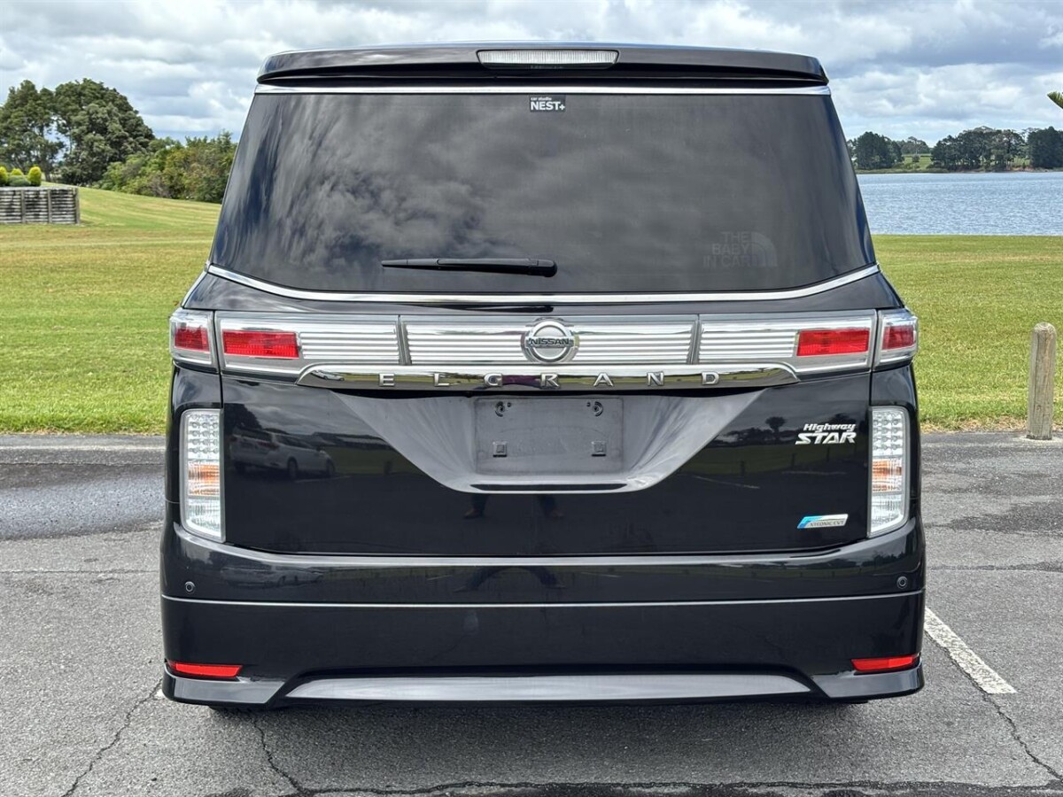 2013 Nissan Elgrand 2.5 Highway Star, Black, Automatic, 7 seats, 5 Door, Van, 2500cc, Petrol, 140,883km