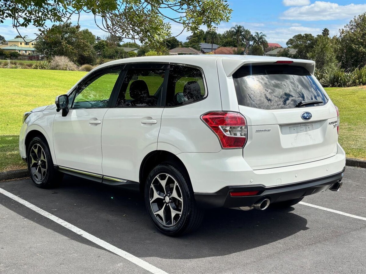 2013 Subaru Forester 2.0 XT Eye Sight, Automatic, Pearl White, 5 seats, 5 Door, RV-SUV, 2000cc, Petrol, 41,073km