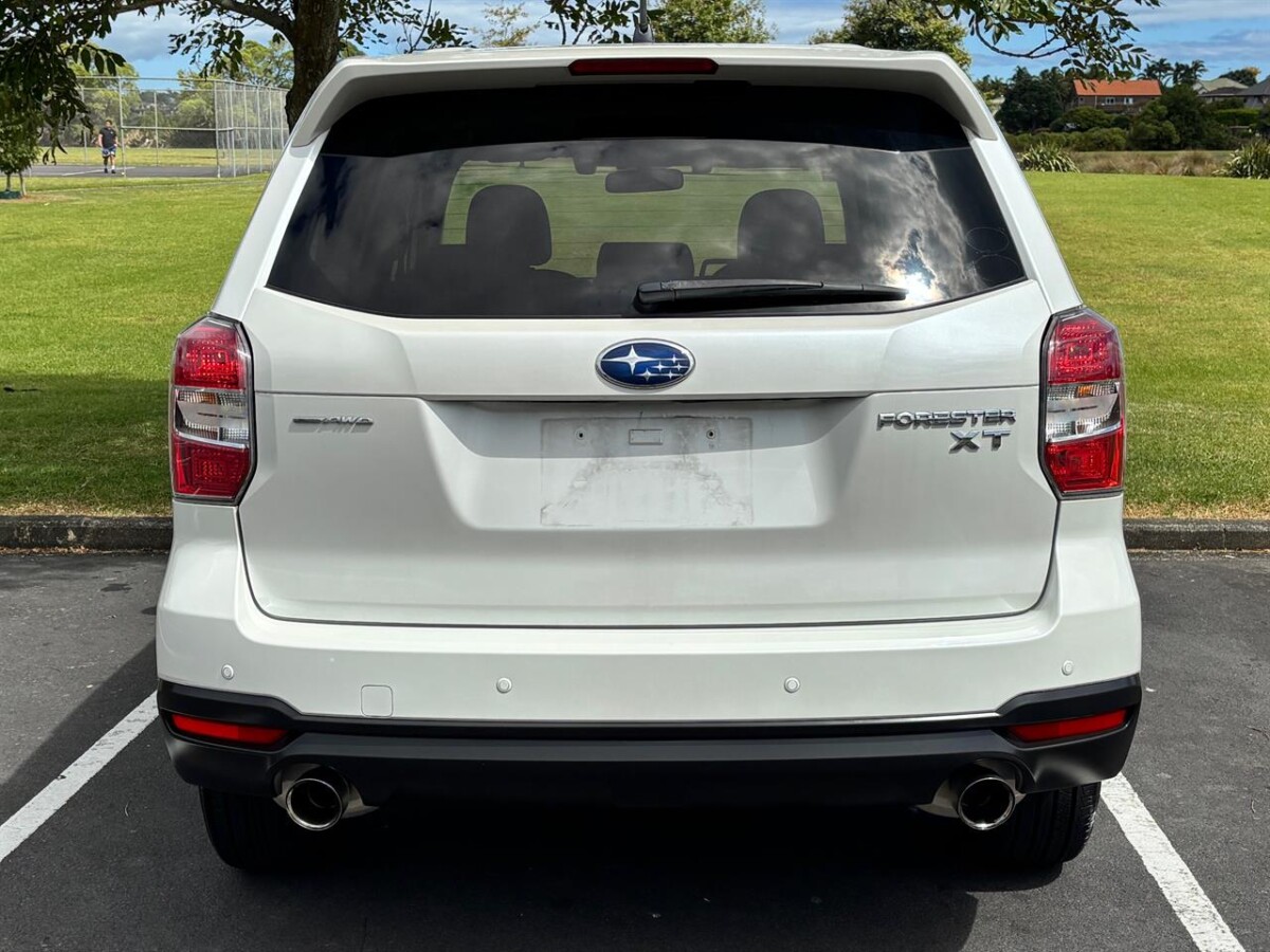 2013 Subaru Forester 2.0 XT Eye Sight, Automatic, Pearl White, 5 seats, 5 Door, RV-SUV, 2000cc, Petrol, 41,073km
