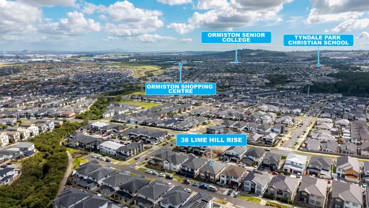 Brisbane Bound Vendor – Must Be Sold, 336m2 7 beds 6.5 baths house with double garage and 2 beds granny, 5 ensuites, close to schools, shopping centres, 38 Lime Hill Rise, Flat Bush, Auckland