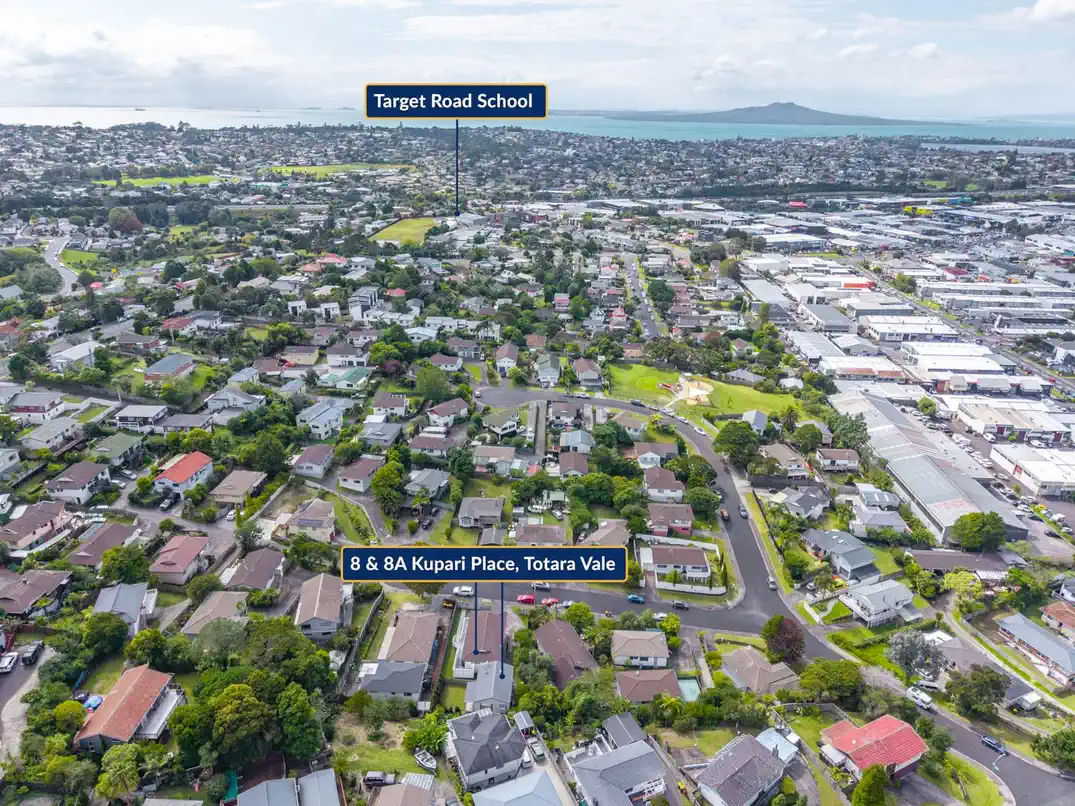 Renovated 4 beds main home + 2 beds standalone Minor Dwelling on 600m2 section, Currently rented at $1280 per week with friendly tenants who would like to stay on, close to Motorways, Parks, Wairau Valley shops, Kindergartens, local schools – Glenfield Intermediate, Target Rd Primary & Wairau Intermediate, 8 & 8A Kupari Place, Totara Vale, Auckland