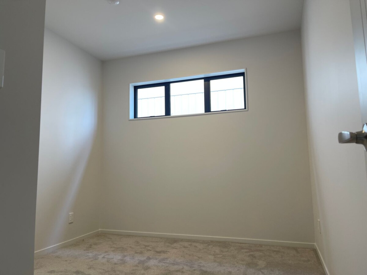 Brandnew 3 beds 2 baths Duplex home with car park, close to seaside park, shops, schools, 25 Kapeta Lane, Karaka, Auckland
