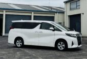 2021 Toyota Alphard Hybrid 4WD 7 Seats VIP People Mover Van Automatic, 2,500 cc, 64,000 km
