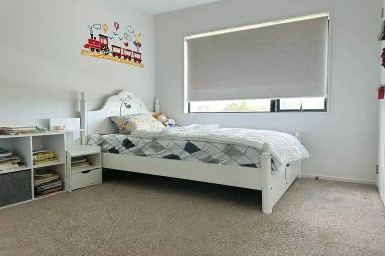 2 beds + study room 1.5 baths home, Westgate Shopping Centre, Cafes, Shops, Costco, Foodie & major retails are all nearby., 0.9 km to Royal Road School, 30/36 Westgate Drive, Westgate, Auckland