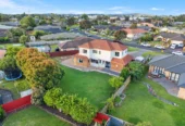 185m2 4 beds 2.5 baths house with double garage on 912m2 section, close to schools, shops, motorway access, 39 Moss Crescent, Takanini, Auckland