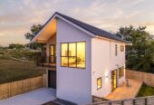 Brandnew 4 beds 3 baths house with garage and deck, zoned for Hobsonville School and Hobsonville Point High School. Local shops, cafes and public transport are nearby, easy motorway access, 26 Curtiss Circle, Hobsonville, Auckland