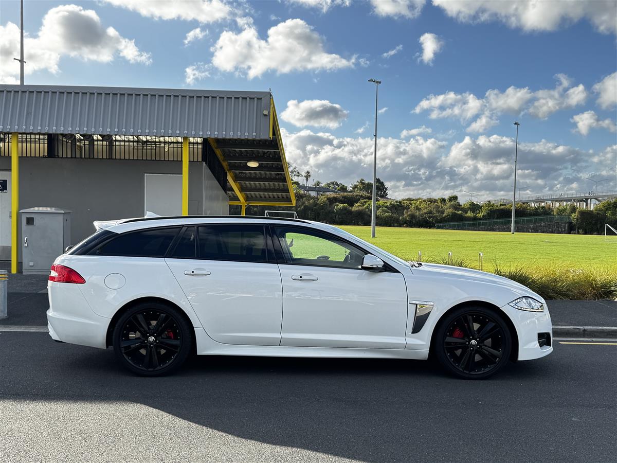 2013 Jaguar XF Sportbrake S Luxury Black Pack NZ NEW Station Wagon Automatic, 5 seats, Diesel, 3,000 cc, 113,000 km