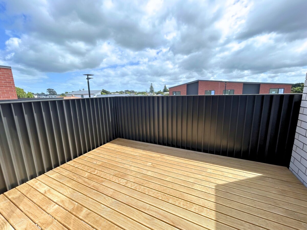$759k Investment. Dual-Key Incomes. Turnkey investment – 10% deposit at unconditional, balance on completion, 10 & 12 Humphreys Place, Mangere, Auckland