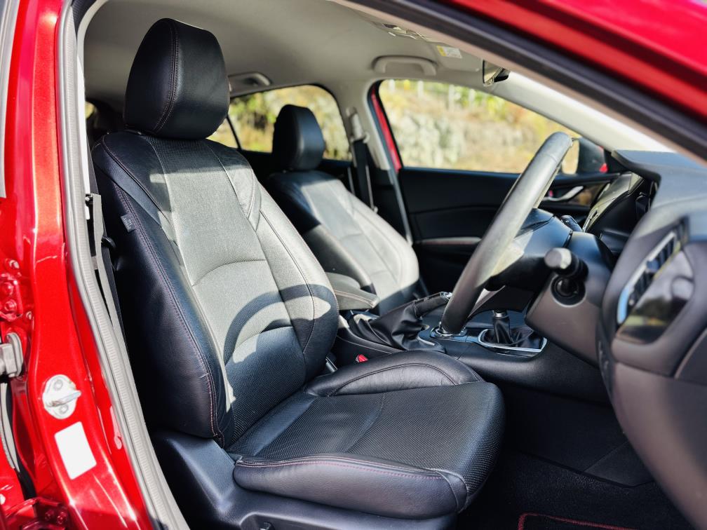 2014 Mazda Axela 20S SPORTS !! TOP SPEC !! FULLY LOADED !! Hatchback Manual, 5 seats, Petrol, New Import, 2,000 cc, 108,401 km