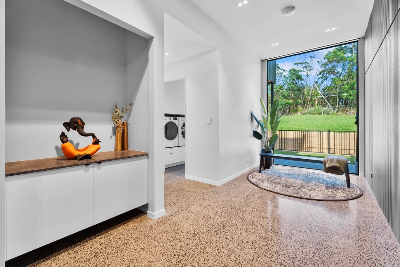 398m2 Luxury Architectural 4 beds 3 baths house on 3.8 ha land, Large 7.0m internal-access garage (ideal for oversized vehicles), Positioned in the sought-after Swanson foothills, Approx. 21km to Auckland CBD, Close to Swanson Village, train station, and local amenities, .49 Candia Road, Swanson, Auckland