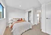Brandnew 2 beds 1 bath home with car port, Just a short distance to Browns Bay Beach and Albany Mall, close to schools, motorway access, 40 Kanapa Road, Northcross, Auckland