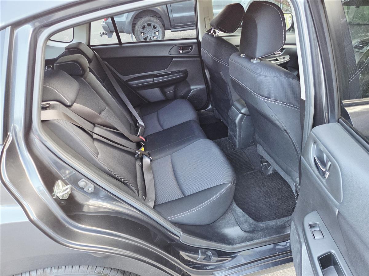 2013 Subaru Impreza REVERSE CAMERA BLUETOOTH Hatchback Automatic, Grey, 5 seats, Petrol, 1,600 cc, 44,100 km