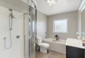 Vendor cashing out, Standalone 6 beds 5 baths house with 6 car parks on 400m2 section, a detached sleepout with its own bathroom, 2 ground floor ensuites with self-contained access, close to schools, Glenfield Mall, Wairau Park and motorway access, Detached Sleepout12C Manuka Road, Glenfield, Auckland