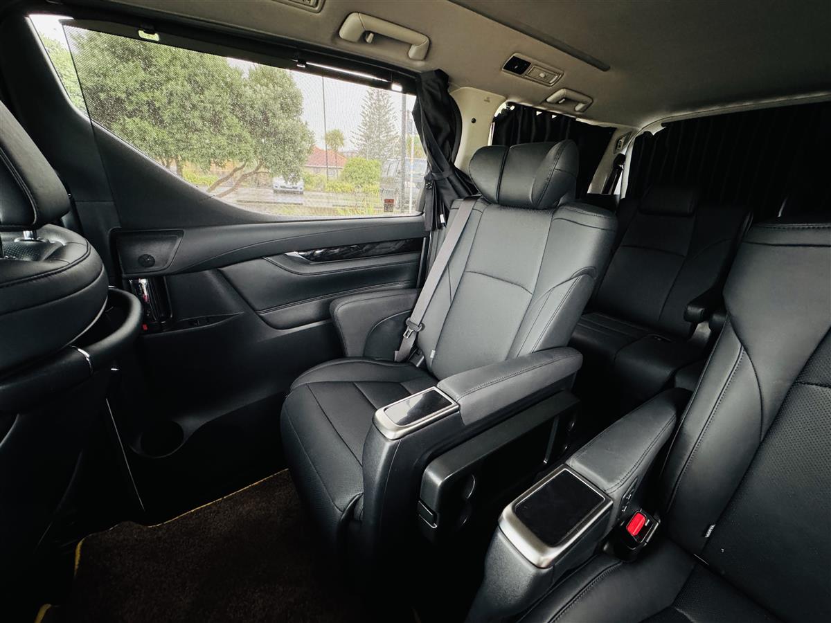 2021 Toyota Alphard VIP Polite Seats V6 One Owner Van Automatic, Petrol, 7 seats, 3,500 cc, 56,300 km