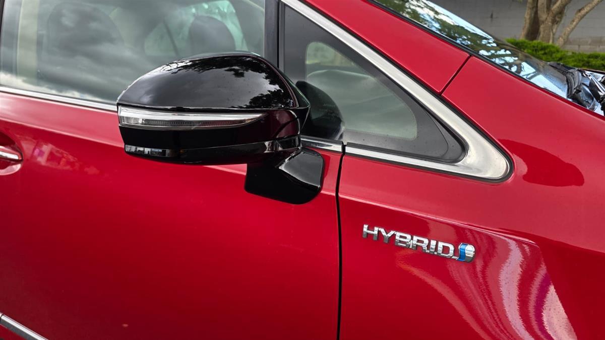 2015 Toyota Sai *Hybrid. *Cruise Control* 5 seats, Petrol, Automatic, 2,362 cc, 87,202 km