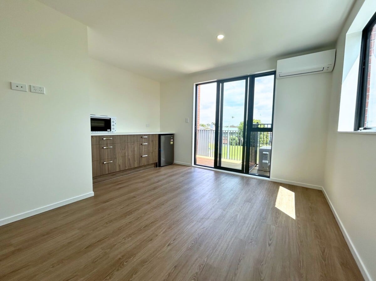 $759k Investment. Dual-Key Incomes. Turnkey investment – 10% deposit at unconditional, balance on completion, 10 & 12 Humphreys Place, Mangere, Auckland