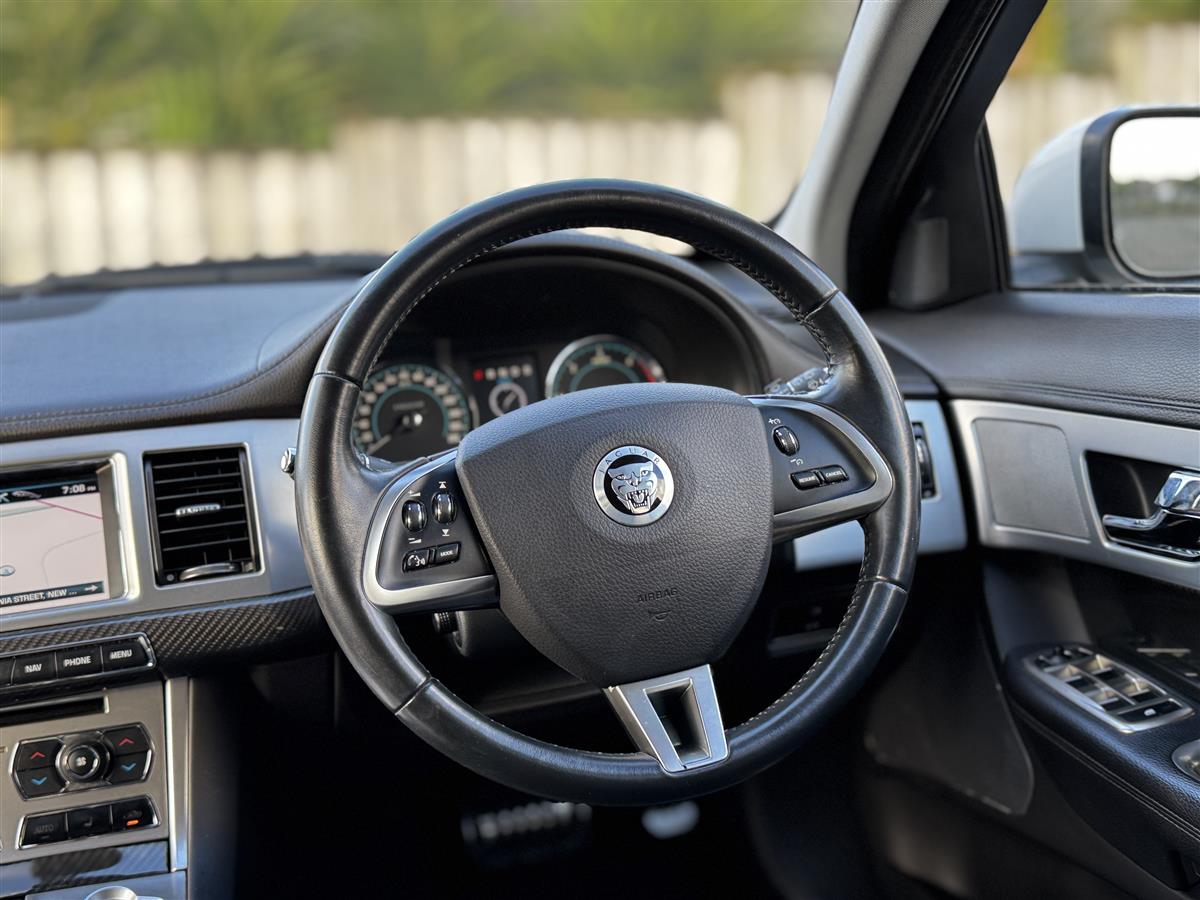 2013 Jaguar XF Sportbrake S Luxury Black Pack NZ NEW Station Wagon Automatic, 5 seats, Diesel, 3,000 cc, 113,000 km