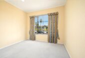 310m2 5 beds + study 2.5 baths house with double garage on 699m2 section, easy walk to Marina View School and close to the marina, reserves, shops, and excellent schooling including Hobsonville Point Secondary School, 2/2 Hobie Court, West Harbour, Auckland