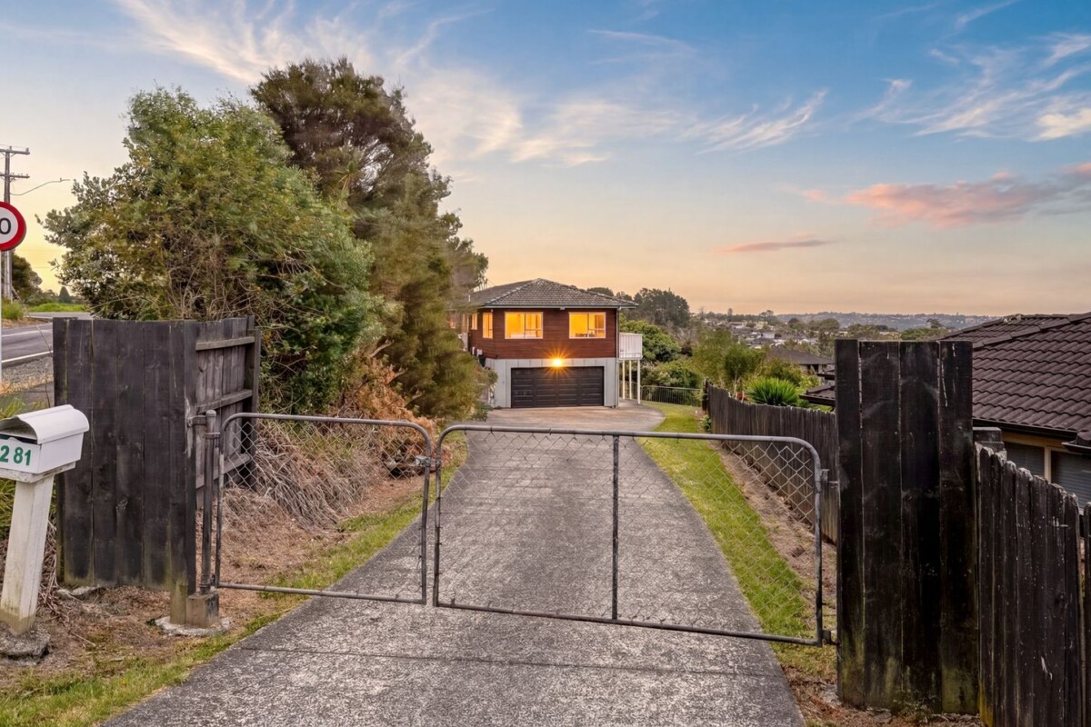 Once in 11 years, 222m2 4 beds 2 baths house with double garage on 1047m2 section, a ground floor versatile multi-function room that can easily serve as a fifth bedroom, just a short drive to Lincoln Road shops, motorway access, 281 Sturges Road, Henderson, Auckland