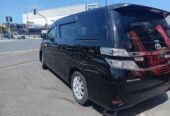 2012 Toyota Vellfire Station Wagon Automatic, 8 seats, Black, Petrol, 2,362 cc, 168,443 km