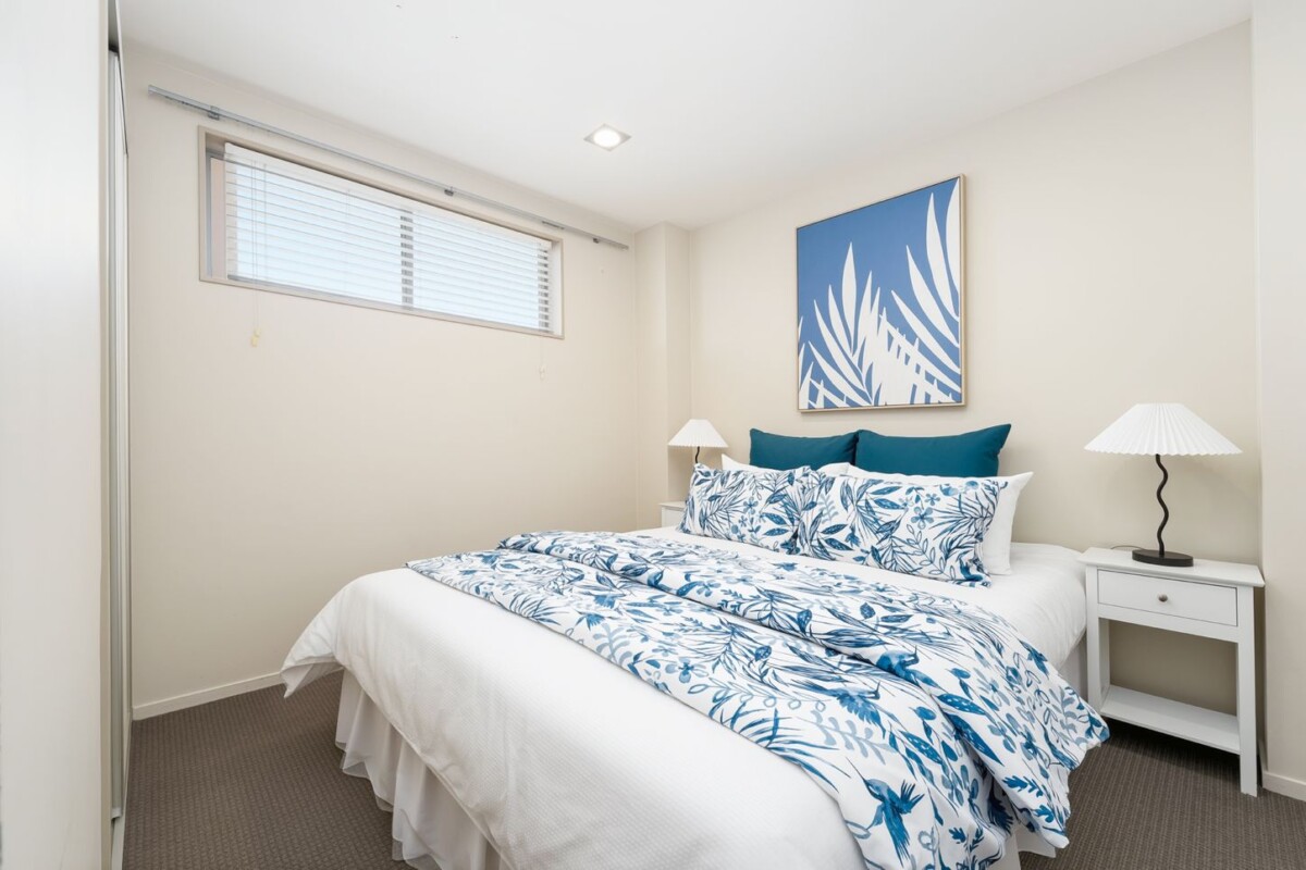 70m2 2 beds 1 bath 1 car park apartment, in Ivory Apartments, just a short stroll to Ponsonby Road and K Road , easy rech to The CBD, motorway access, 6G/16 Chapman Street, Grey Lynn, Auckland