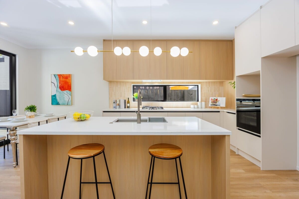10 Years Master Builder Guarantee, Brandnew standalone 3 beds 2.5 bath home with garage, close to motorway access, Ellerslie Village, Sylvia Park, public transport and local schools. (Stanhope Road School, One Tree Hill College and Baradene College), 7B Vause Street, Ellerslie, Auckland
