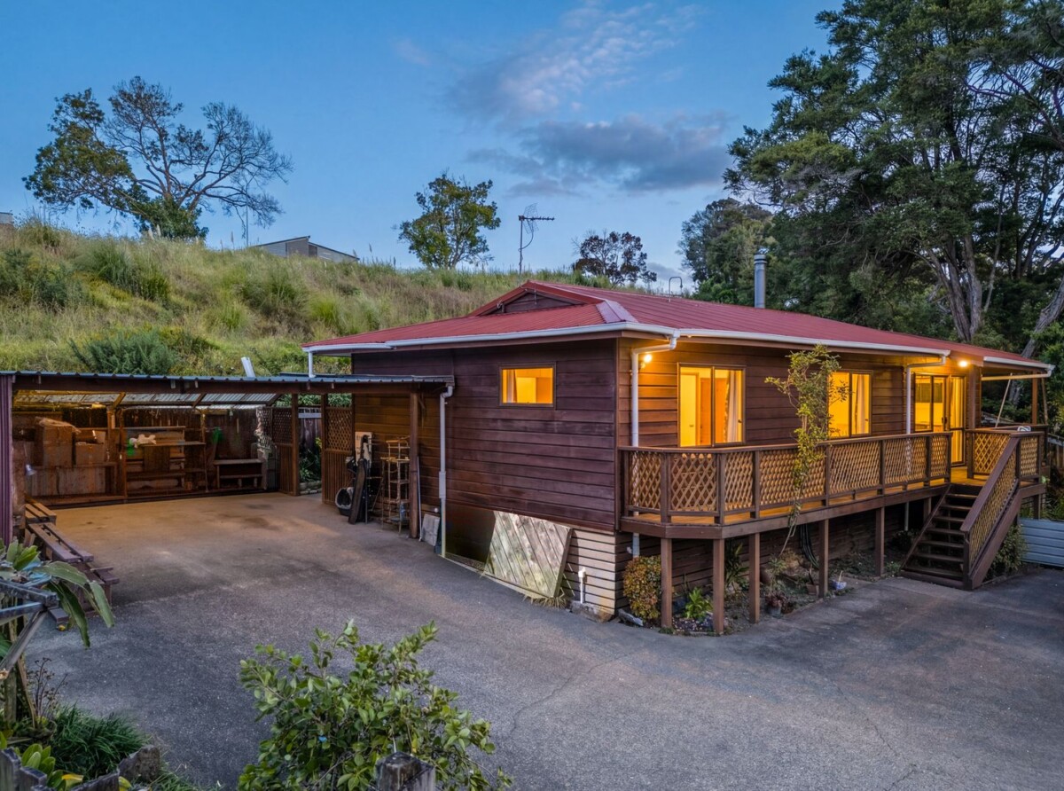 Backing directly onto Tui Glen Reserve, 3 beds 1 bath house with carport, just minutes from WestCity shopping centre, local cafes, schools, easy motorway access, 76B Chilcott Road, Henderson, Auckland