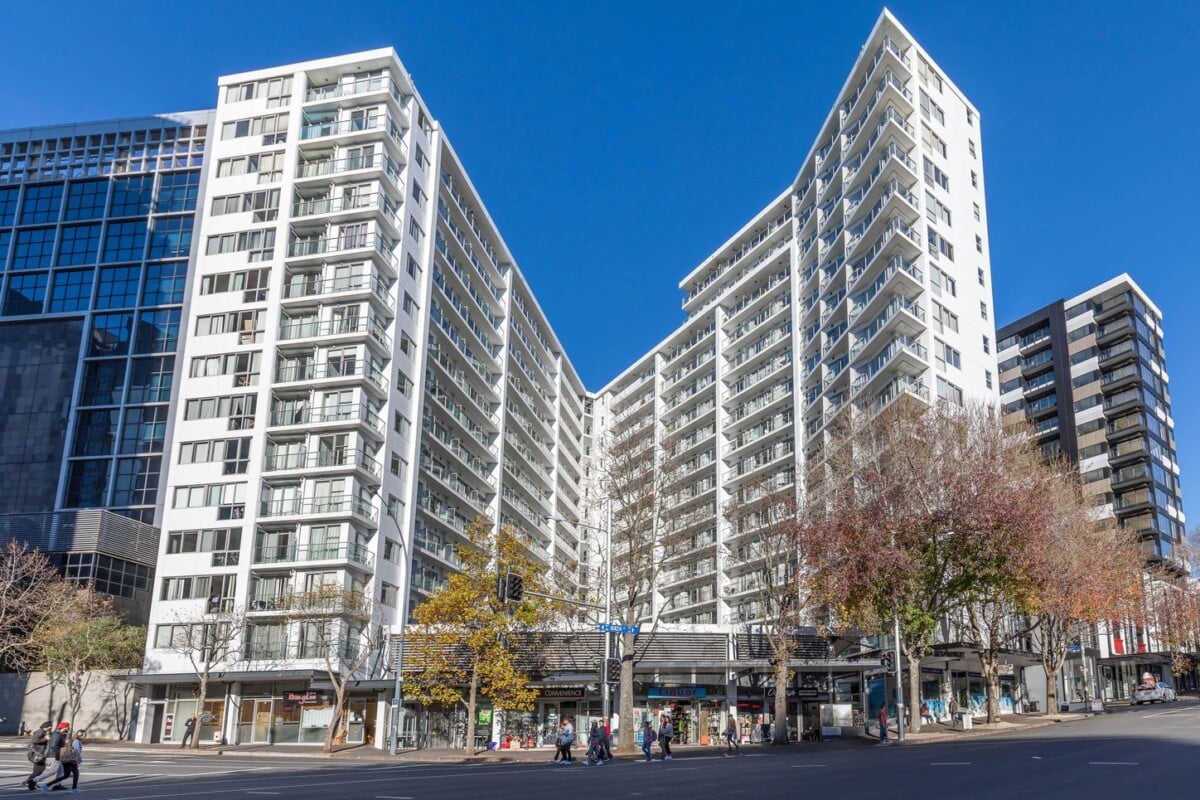 Auckland Grammar and Auckland Girls Grammar School zone, Freehold 2 beds 1 bath apartment, Close to schools and a diverse range of restaurants, 101/430 Queen Street, Auckland Central, Auckland