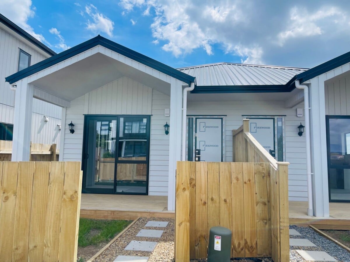 Brandnew 3 beds 2 baths Duplex home with car park, close to seaside park, shops, schools, 25 Kapeta Lane, Karaka, Auckland