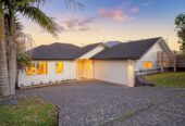 198m2 Renovated 4 beds 2.5 baths house with double garage and City View & Sea View, on 450m2 section, close to Massey High School, and just a short drive to the shopping and dining hubs of Westgate, NorthWest, and Lincoln Road, 18 Cityview Place, Massey, Auckland