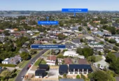 10-Year Stamford Building Warranty, Brandnew freehold Brick 3 beds 2.5 baths home with car park, walks to Howick Domain and Owairoa Primary School, and zoned for Sancta Maria College and Howick College. Just minutes to Howick Village, supermarket, beach, 4/44 Drake Street, Howick, Auckland