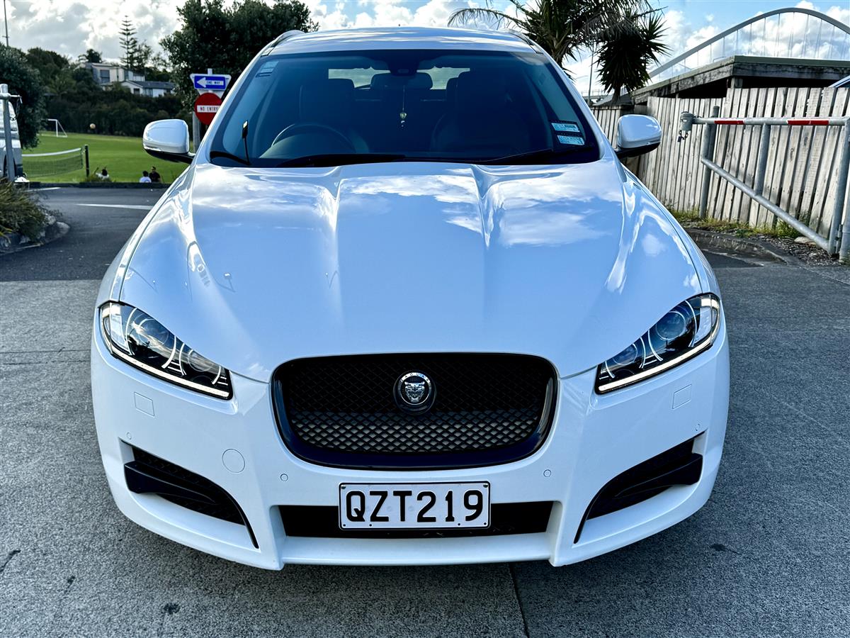2013 Jaguar XF Sportbrake S Luxury Black Pack NZ NEW Station Wagon Automatic, 5 seats, Diesel, 3,000 cc, 113,000 km
