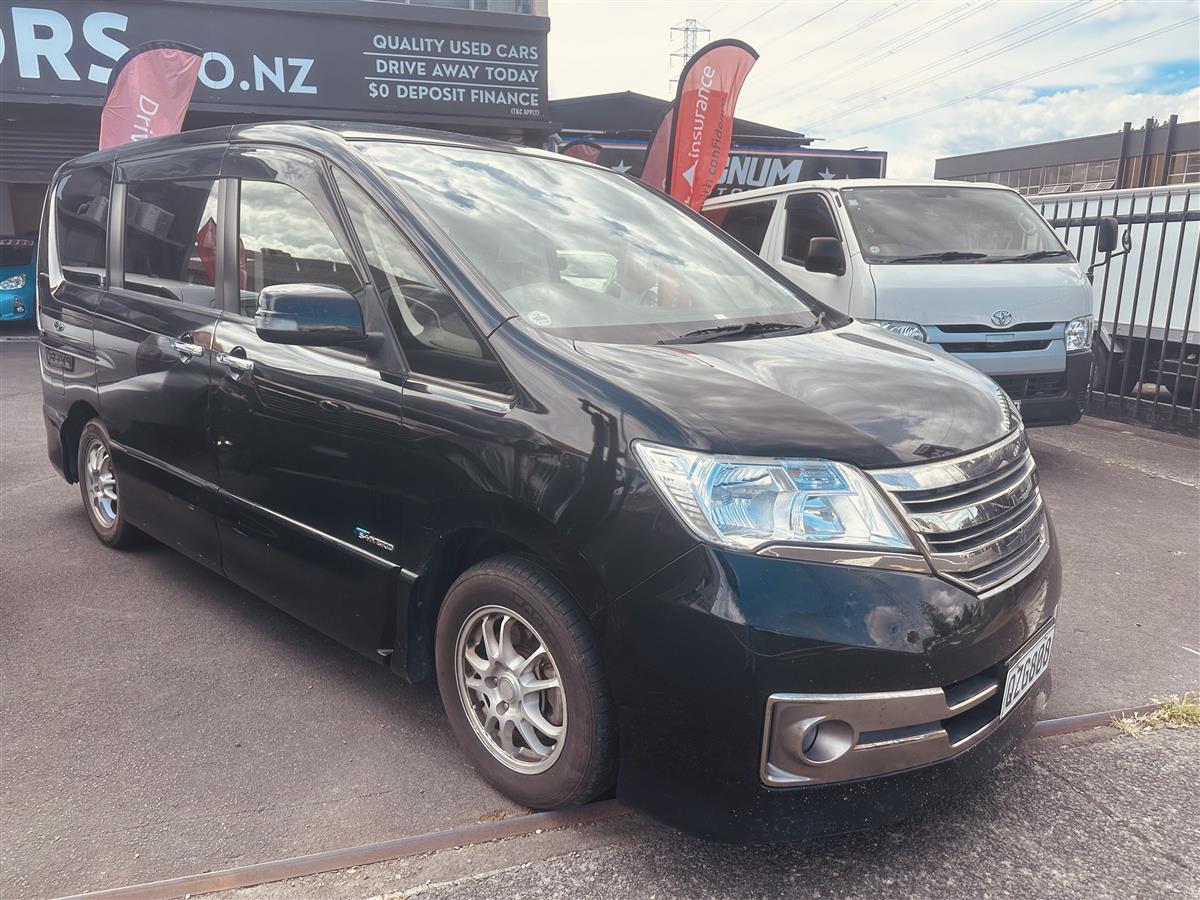 2013 Nissan Serena HYBRID VAN Van Automatic, Black, 8 seats, 2,000 cc, 148,000 km