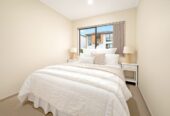 Vendor Cashing Up – Ready to Move In, Brick and tile 3 beds 1.5 bath house with garage, just a short stroll or drive away from Lynn Mall, 2/27 Rata Street, New Lynn, Auckland