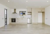 Highly motivated vendor, 3 beds 1 bath Duplex home with car park, close to shops, schools, motorway access, 0.2 km to Ngakoroa School, 4B Auranga Drive, Karaka, Auckland