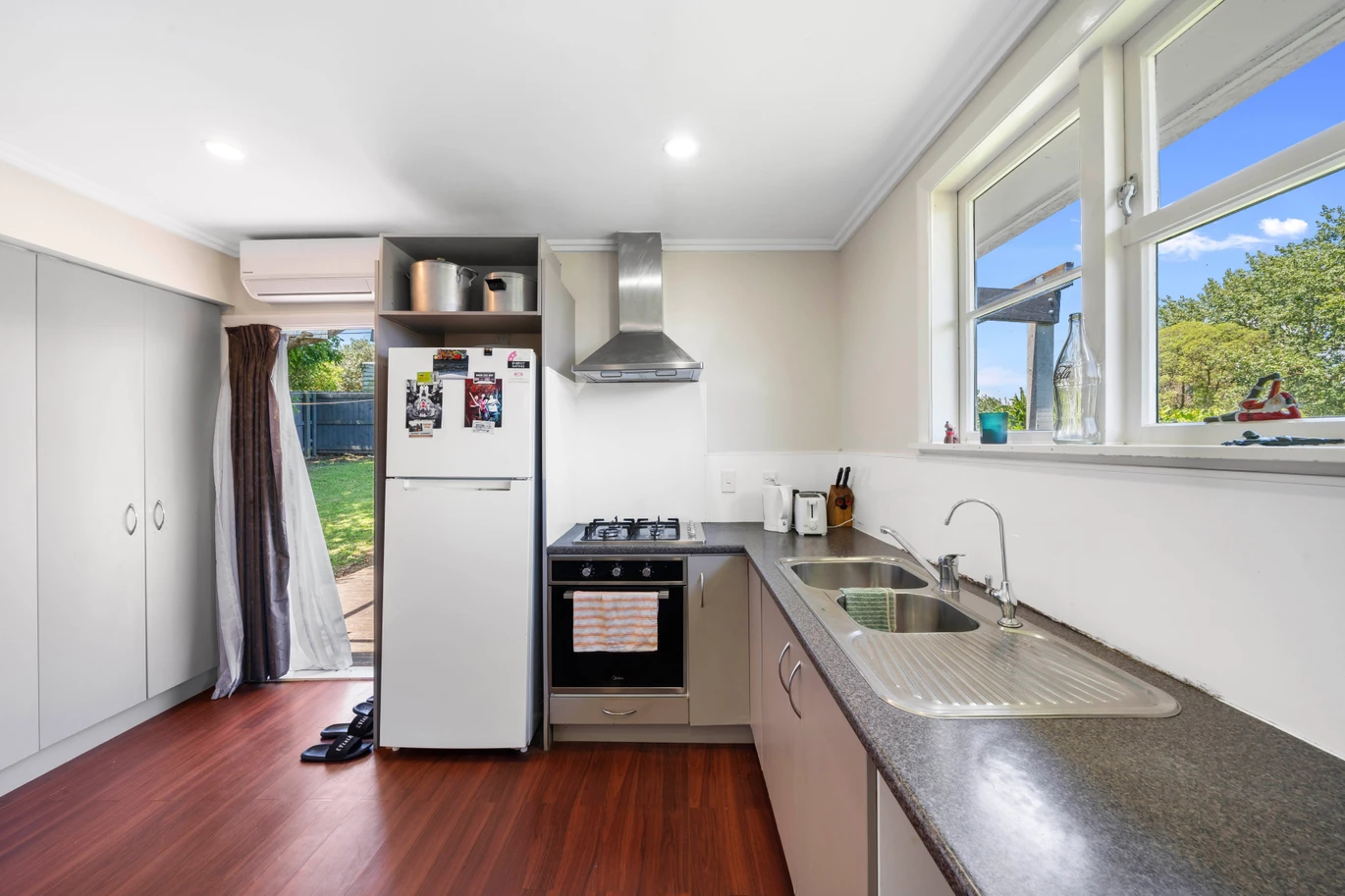 3 beds 1 bath house on 832m2 section, close to schools, shopping centres, motorway access, 71 Hamill Road, Otara, Auckland